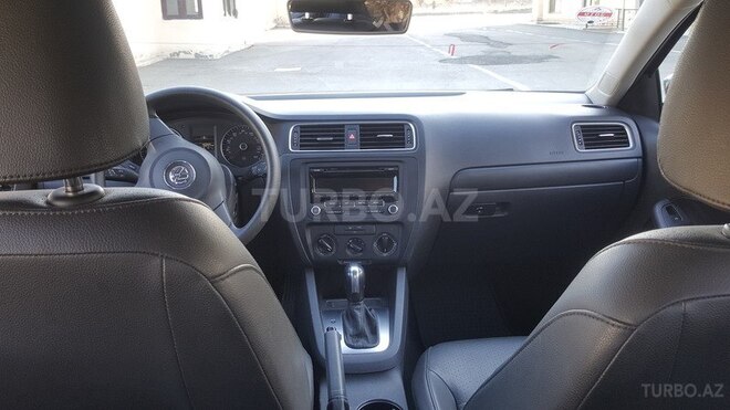 Volkswagen Jetta 2014, 46,000 km - 1.8 л - Gəncə