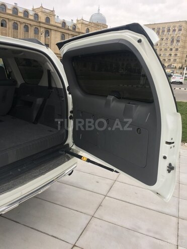 Toyota Prado 2009, 119,000 km - 2.7 l - Bakı