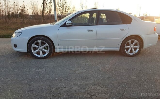 Subaru Legacy 2010, 138,100 km - 2.5 l - Laçın