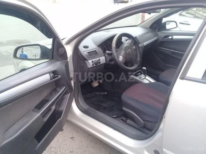 Opel Astra 2006, 245,000 km - 1.9 l - Bakı