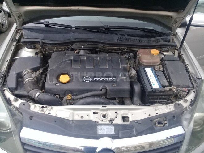 Opel Astra 2006, 245,000 km - 1.9 l - Bakı