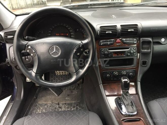 Mercedes C 220 2002, 367,000 km - 2.2 l - Bakı