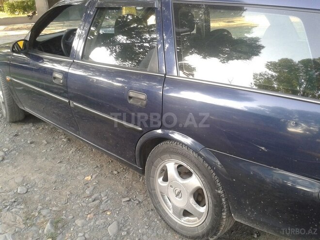 Opel Vectra 1998, 350,000 km - 1.8 л - Oğuz