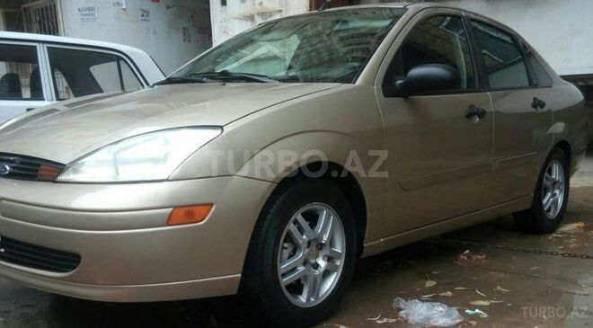 Ford Focus 2000, 178,000 km - 2.0 л - Bakı