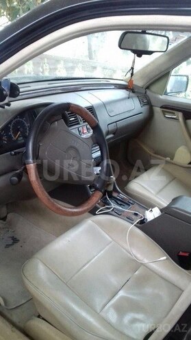 Mercedes C 220 1996, 263,560 km - 2.2 л - Bakı