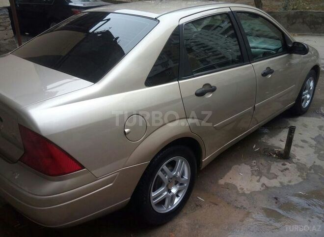 Ford Focus 2000, 178,000 km - 2.0 л - Bakı