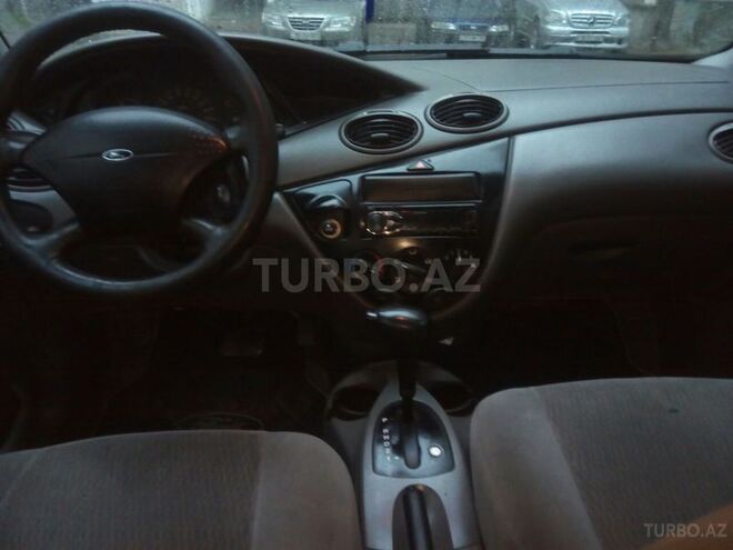 Ford Focus 2000, 178,000 km - 2.0 л - Bakı
