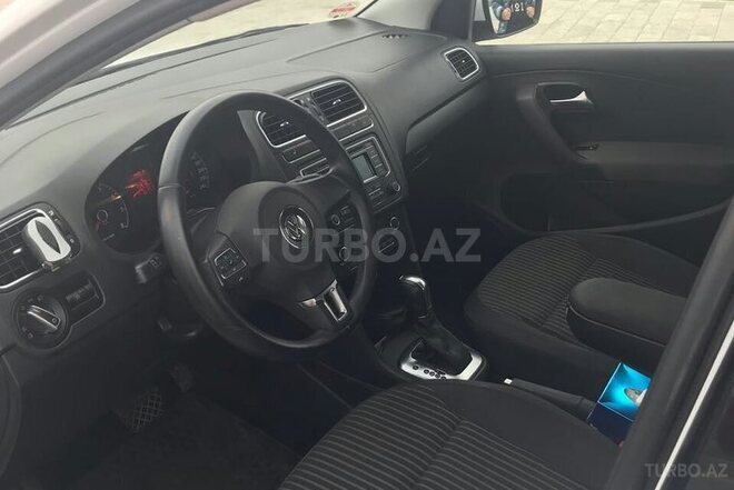 Volkswagen Polo 2014, 52,500 km - 1.6 l - Bakı