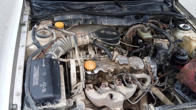 Opel Vectra 1991, 270,000 km - 1.8 л - Bakı