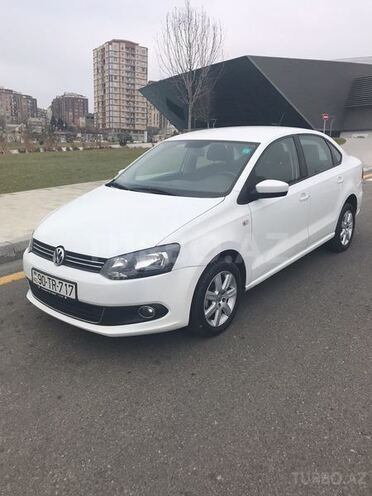 Volkswagen Polo 2014, 52,500 km - 1.6 l - Bakı