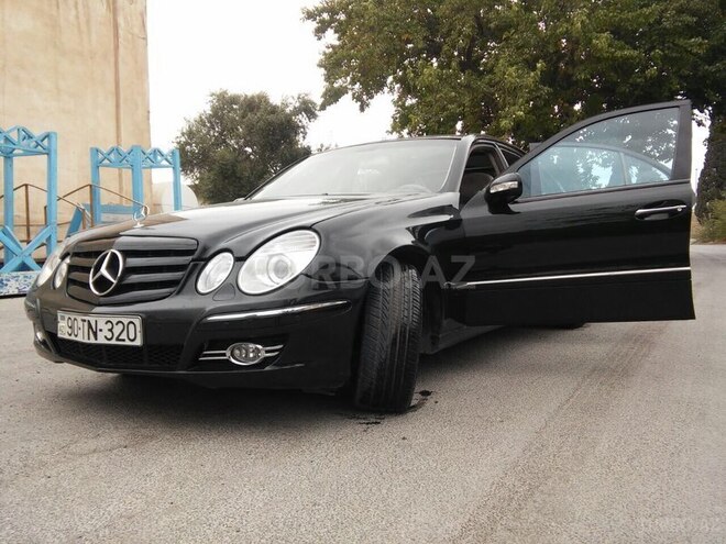 Mercedes E 320 2002, 270,000 km - 3.2 л - Bakı