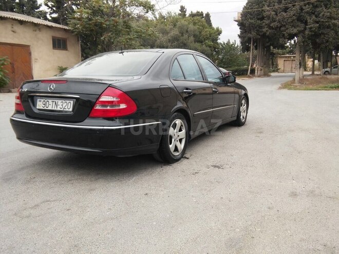 Mercedes E 320 2002, 270,000 km - 3.2 л - Bakı