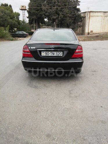 Mercedes E 320 2002, 270,000 km - 3.2 л - Bakı