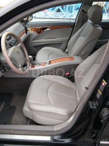 Mercedes E 320 2002, 270,000 km - 3.2 л - Bakı