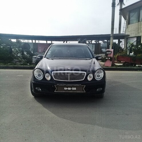 Mercedes E 200 2004, 335,500 km - 2.2 l - Bakı