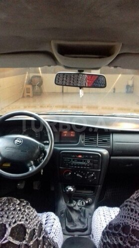 Opel Vectra 1999, 420,000 km - 1.6 л - Bakı