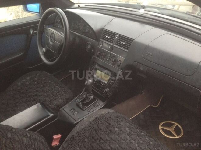 Mercedes C 200 1994, 235,000 km - 0.2 l - Gəncə