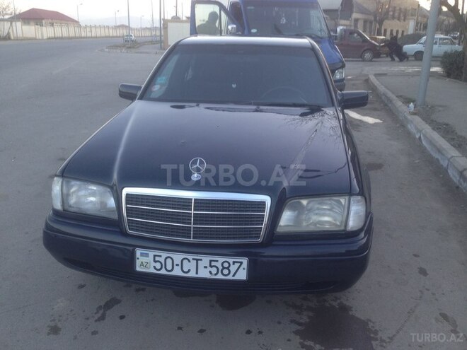 Mercedes C 200 1994, 235,000 km - 0.2 l - Gəncə