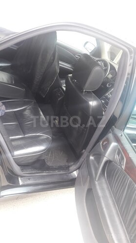 Mercedes E 320 2001, 244,300 km - 3.2 l - Bakı