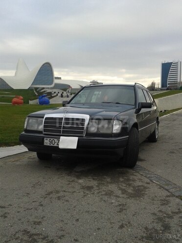 Mercedes E 250 1990, 480,256 km - 2.5 l - Bakı
