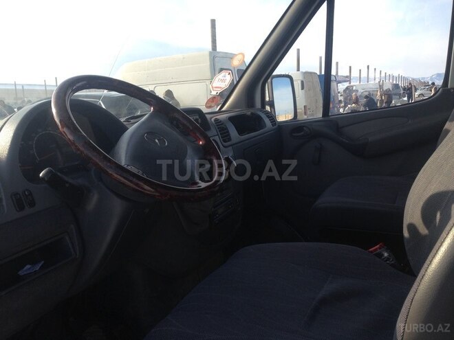 Mercedes Sprinter 210 2001, 450,000 km - 2.2 л - Şəmkir