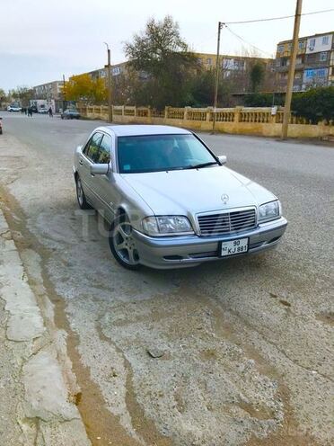 Mercedes C 240 1998, 330,000 km - 2.4 l - Bakı