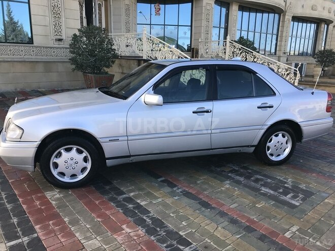 Mercedes C 200 1994, 278,000 km - 2.0 l - Sumqayıt