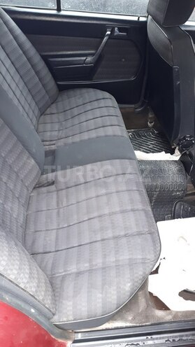 Mercedes 190 1989, 393,652 km - 2.0 l - Bakı