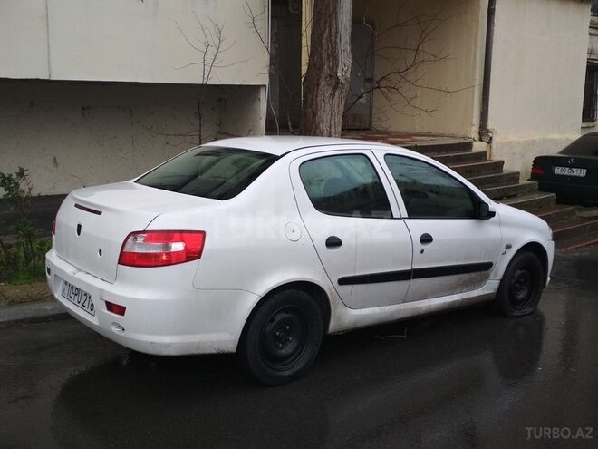 Iran Khodro Runna 2013, 110,000 km - 1.6 l - Bakı