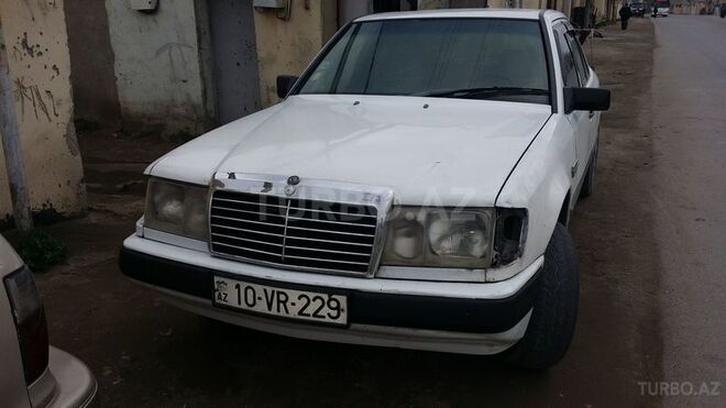 Mercedes E 200 1987, 400,500 km - 0.2 l - Bakı