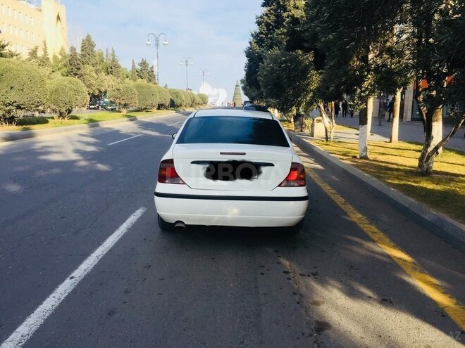 Ford Focus 2003, 207,474 km - 1.6 л - Sumqayıt