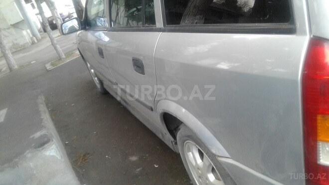 Opel Astra 2001, 196,000 km - 0.2 l - Bakı
