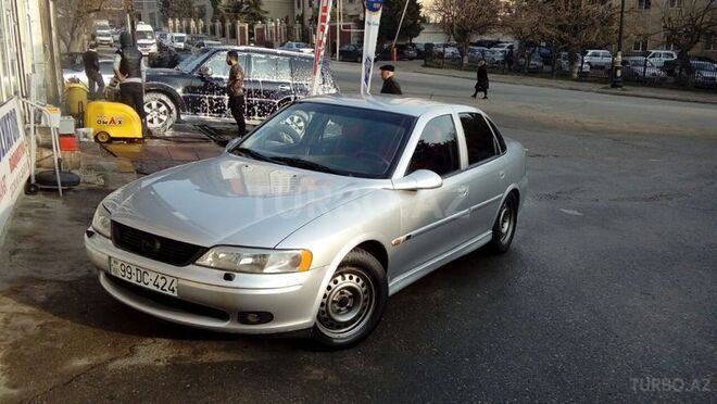 Opel Vectra 2000, 319,500 km - 1.8 л - Bakı