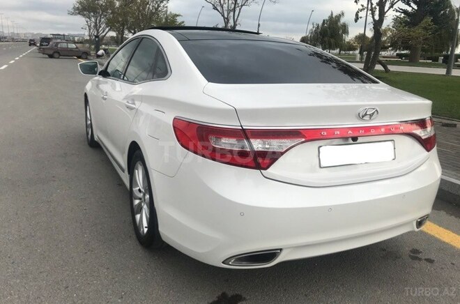 Hyundai Grandeur 2012, 59,500 km - 2.4 l - Bakı