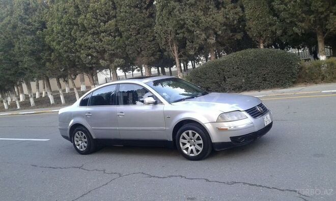 Volkswagen Passat 2002, 278,000 km - 1.8 l - Sumqayıt