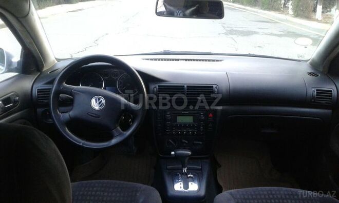 Volkswagen Passat 2002, 278,000 km - 1.8 l - Sumqayıt