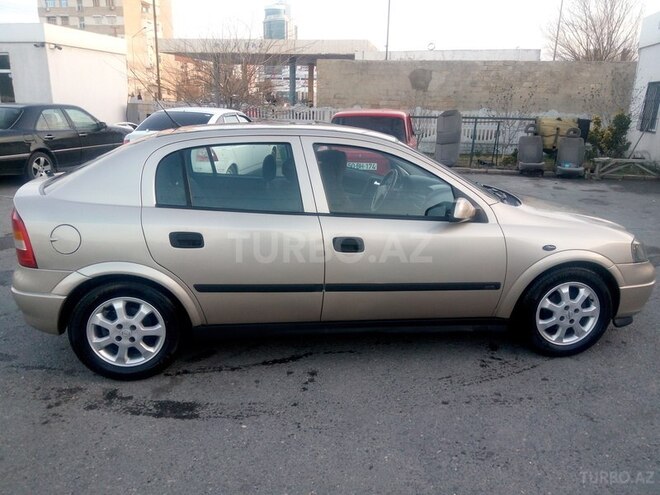 Opel Astra 2001, 200,000 km - 1.6 л - Sumqayıt