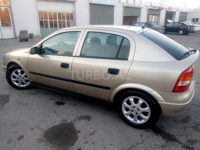 Opel Astra 2001, 200,000 km - 1.6 л - Sumqayıt