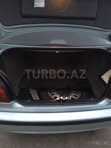 BMW 528 1996, 280,000 km - 2.8 l - Bakı