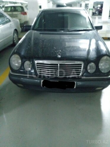 Mercedes E 240 1998, 278,000 km - 2.4 l - Bakı