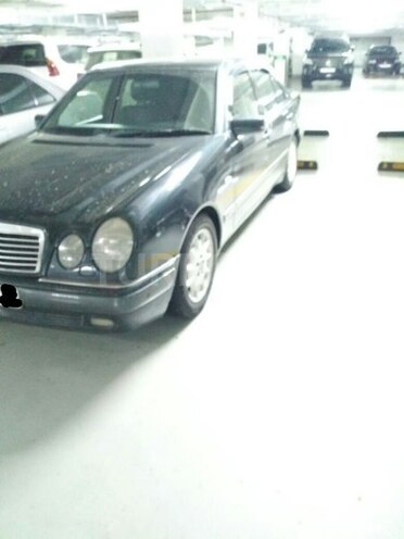 Mercedes E 240 1998, 278,000 km - 2.4 l - Bakı