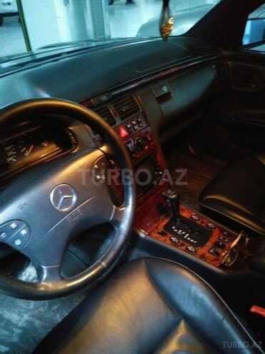 Mercedes E 240 1998, 278,000 km - 2.4 l - Bakı
