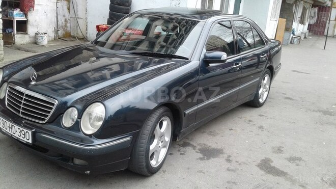 Mercedes E 320 2000, 217,000 km - 3.2 l - Bakı