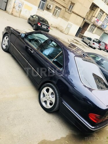 Mercedes E 240 2000, 186,000 km - 2.4 l - Bakı