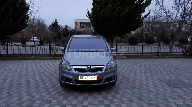 Opel Zafira 2006, 229,000 km - 1.9 l - Sumqayıt
