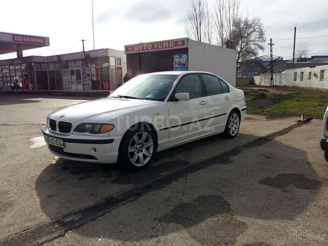 BMW 320 2002, 315,000 km - 2.2 l - Salyan