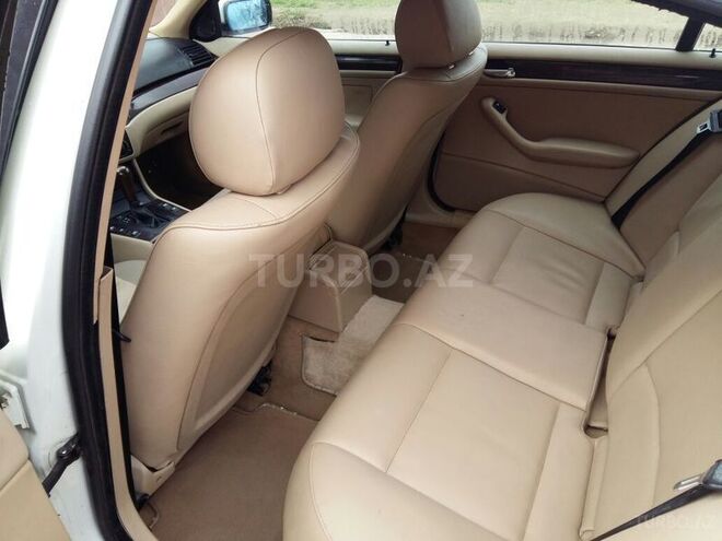 BMW 320 2002, 315,000 km - 2.2 l - Salyan