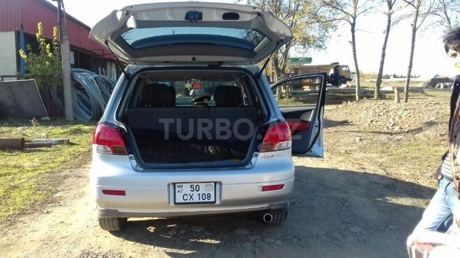 Mitsubishi Airtrek 2002, 213,000 km - 2.0 l - Tovuz