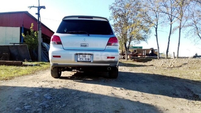 Mitsubishi Airtrek 2002, 213,000 km - 2.0 l - Tovuz