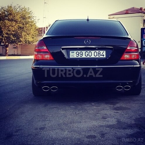Mercedes E 240 2003, 310,000 km - 2.6 l - Bakı